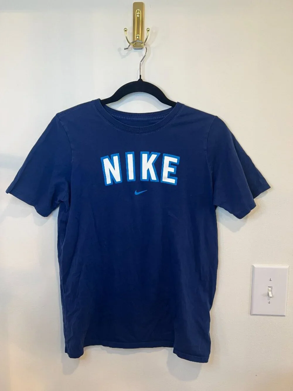 Nike Kids Graphic Logo Tee Blue Short Sleeve Athletic Shirt XL